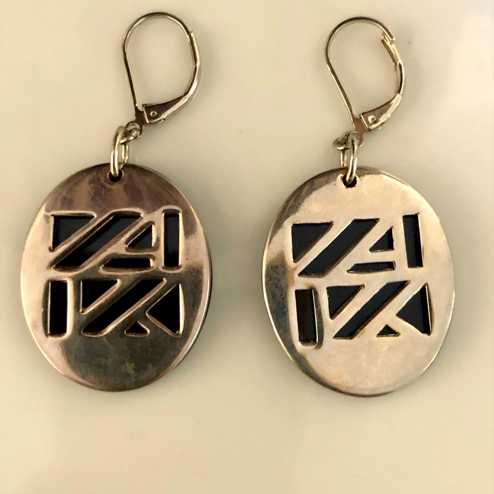 Oval disc earrings - Picture 2 of 6